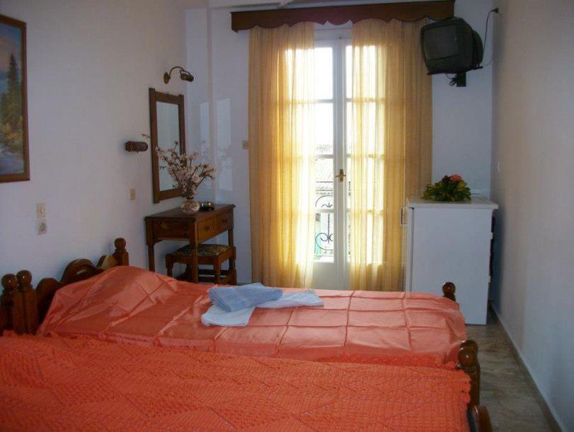 Jasmine'S Guest House Karlovassi Bilik gambar
